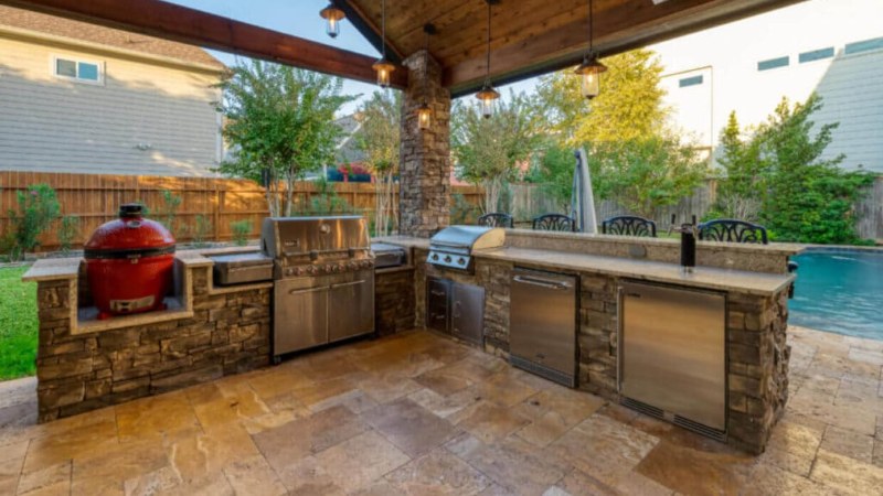Outdoor Kitchen Installers